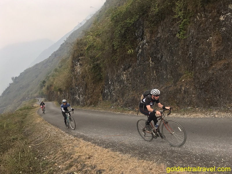 Tour of Off Road Cycling from the Northwest to the Northeast 14 Days